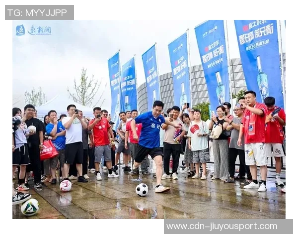 激情四溢的绿茵场上我爱足球广西总决赛精彩瞬间回顾与球迷热情互动